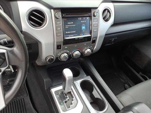 2015 Toyota Tundra SR5 - Photo 17
