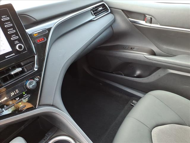2024 Toyota Camry LE - Photo 18