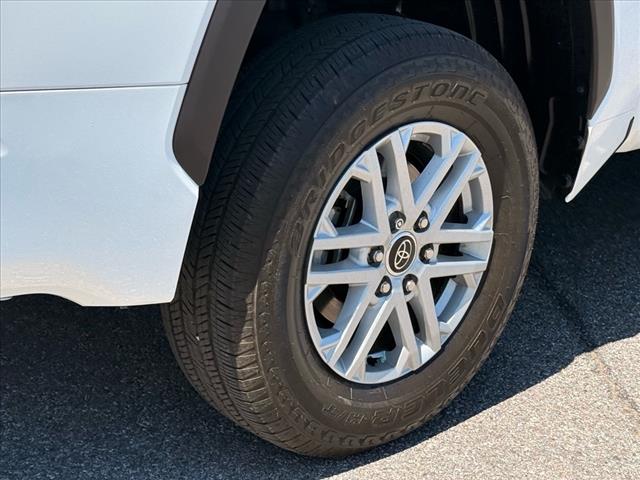2024 Toyota Tundra SR5 - Photo 18