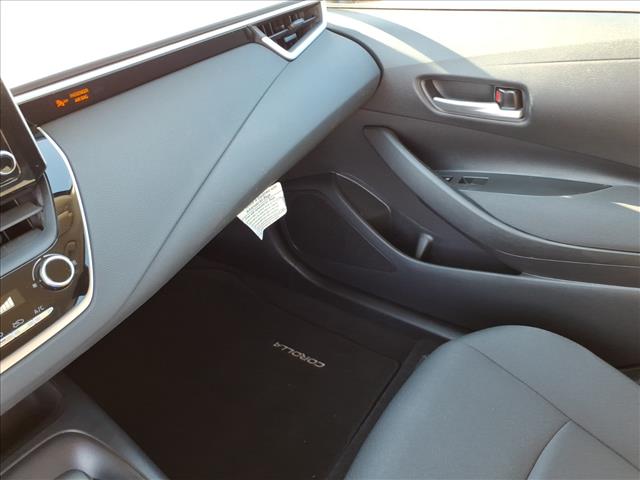 2020 Toyota Corolla LE - Photo 18