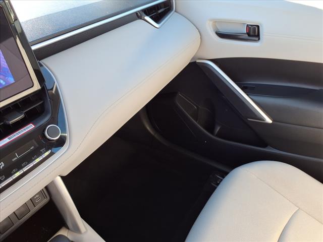 2025 Toyota Corolla Cross L - Photo 18