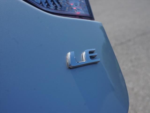 2020 Toyota Corolla LE - Photo 18