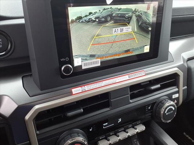 2025 Toyota Tacoma SR5 - Photo 19
