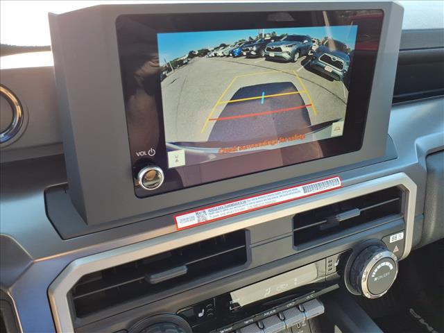 2025 Toyota Tacoma SR5 - Photo 19