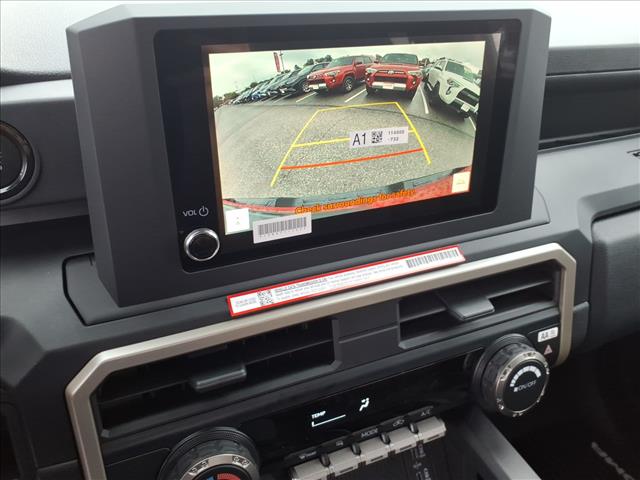 2025 Toyota Tacoma SR - Photo 19