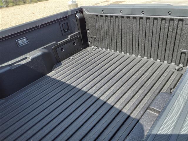 2025 Toyota Tacoma Limited HV - Photo 19
