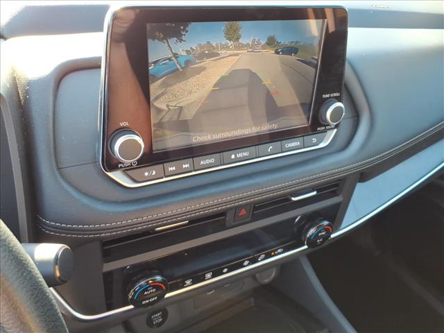 2024 Nissan Rogue SV - Photo 19