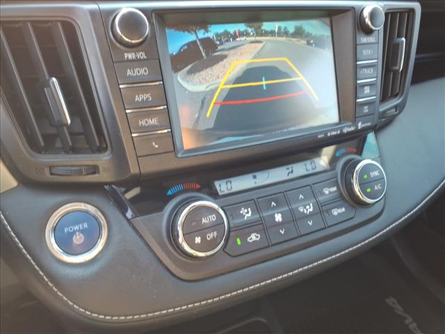 2016 Toyota RAV4 Hybrid XLE - Photo 19