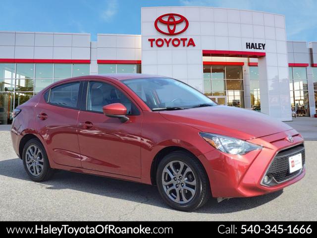 2020 Toyota Yaris LE - Photo 1