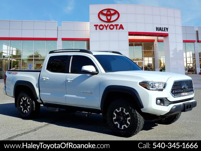 2018 Toyota Tacoma TRD Off-Road - Photo 1