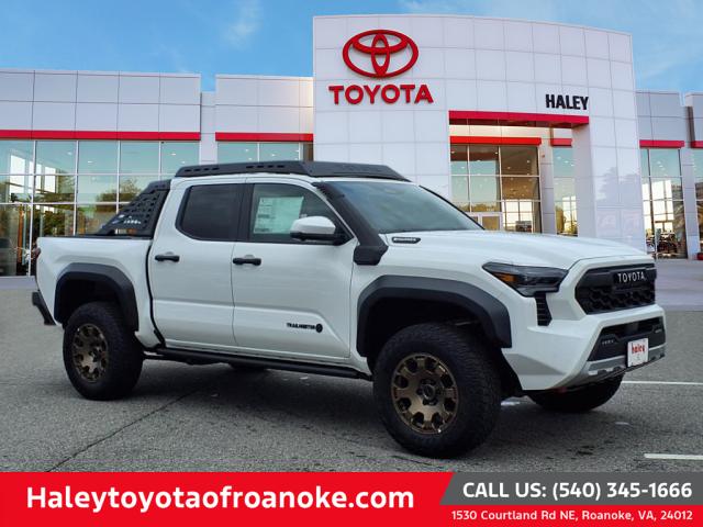 2025 Toyota Tacoma Trailhunter HV - Photo 1
