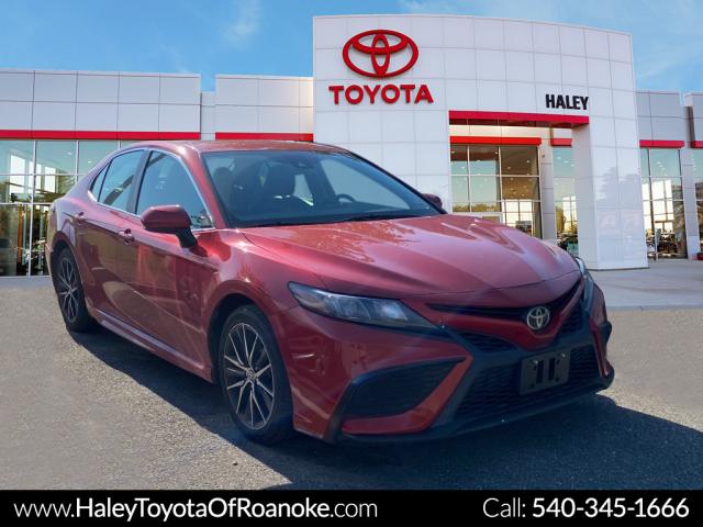 2025 Toyota Camry XSE - Photo 1