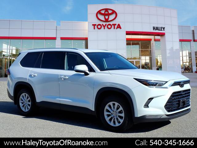 2024 Toyota Grand Highlander XLE - Photo 1