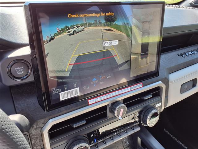 2025 Toyota Tacoma Limited - Photo 20