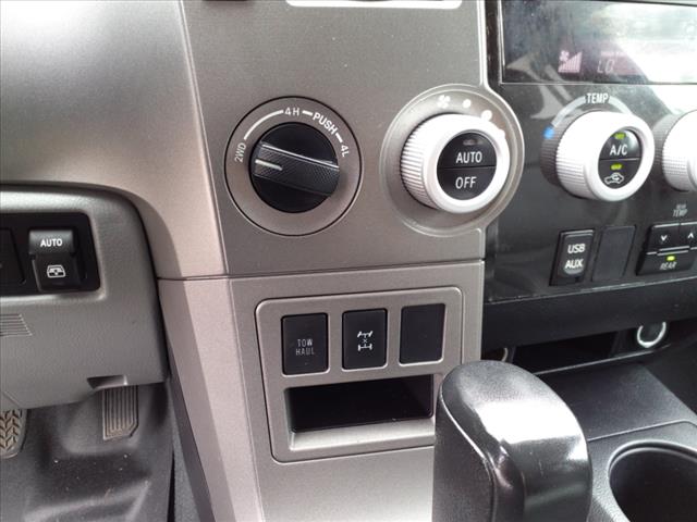 2014 Toyota Sequoia SR5 - Photo 28