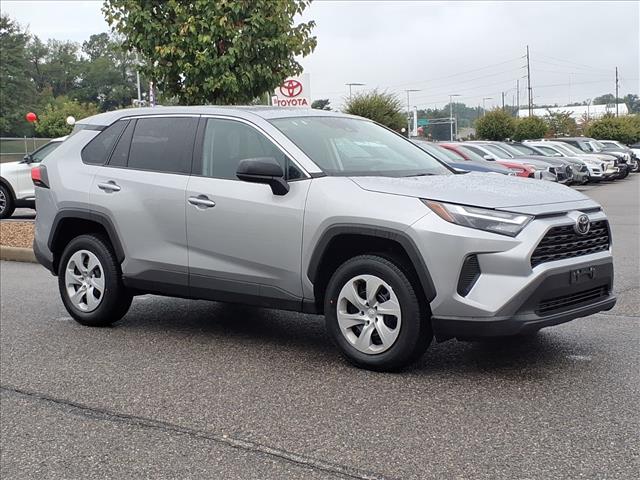 2024 Toyota RAV4 LE - Photo 2