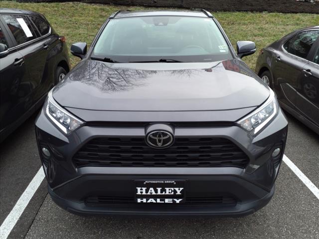 2021 Toyota RAV4 XLE - Photo 2