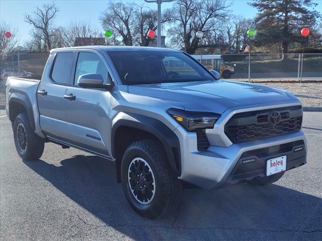 2024 Toyota Tacoma TRD Off-Road - Photo 2