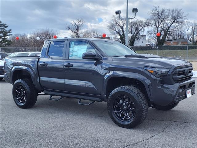 2024 Toyota Tacoma SR5 - Photo 2