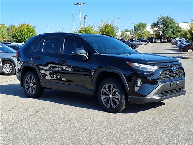 2023 Toyota RAV4 Hybrid XLE Premium - Photo 2