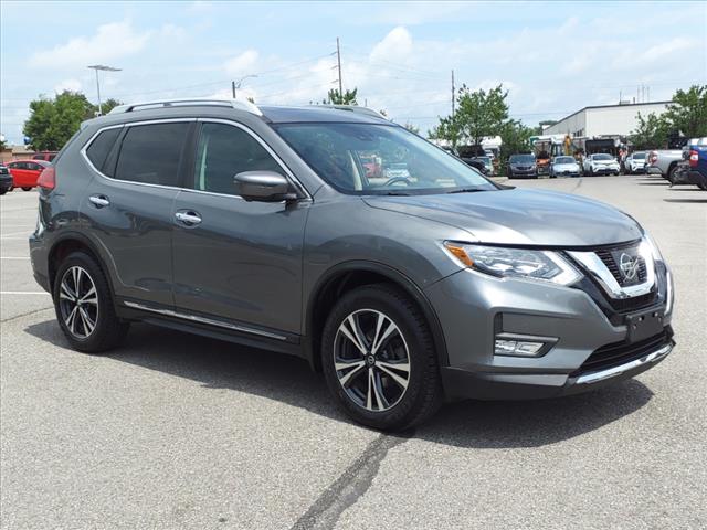 2017 Nissan Rogue SL - Photo 2