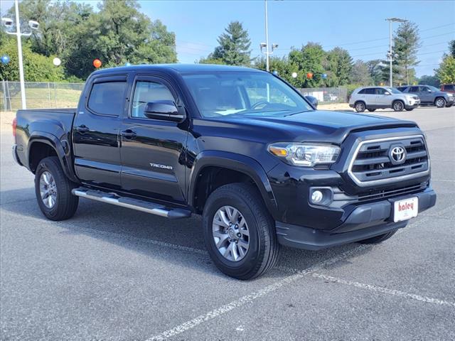 2016 Toyota Tacoma SR5 - Photo 2