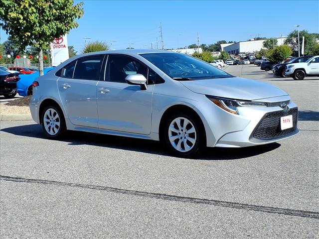 2020 Toyota Corolla LE - Photo 2