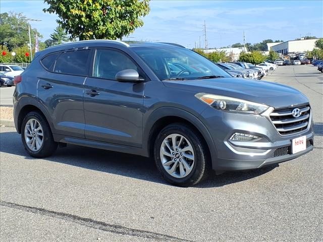 2016 Hyundai TUCSON SE - Photo 2