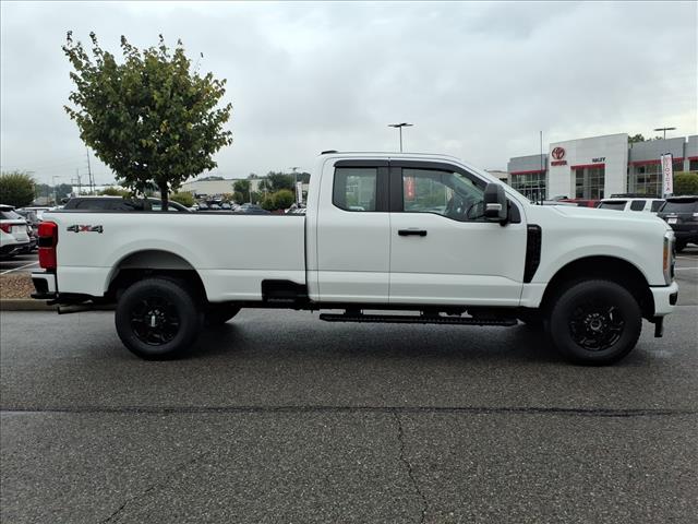 2023 Ford F-250 Super Duty XL - Photo 3