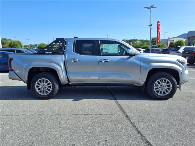 2025 Toyota Tacoma  - Photo 3