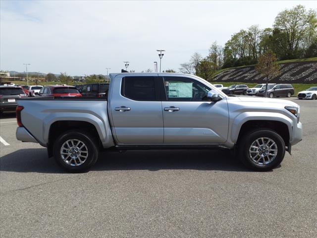 2025 Toyota Tacoma Limited - Photo 3