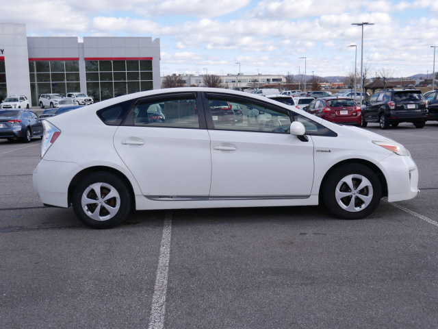2013 Toyota Prius Three - Photo 3