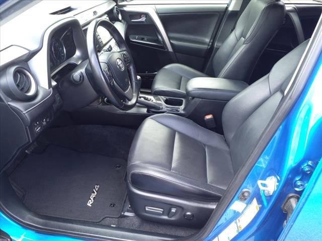 2016 Toyota RAV4 Hybrid Limited - Photo 3