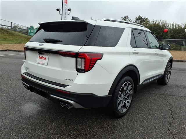 2025 Ford Explorer Platinum - Photo 4