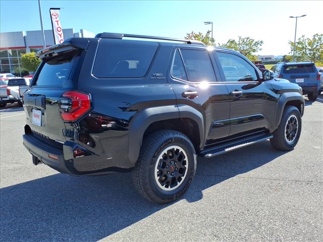 2025 Toyota 4Runner TRD Off-Road HV - Photo 4