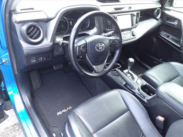 2016 Toyota RAV4 Hybrid Limited - Photo 4