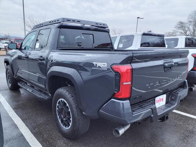 2024 Toyota Tacoma TRD Off-Road - Photo 5