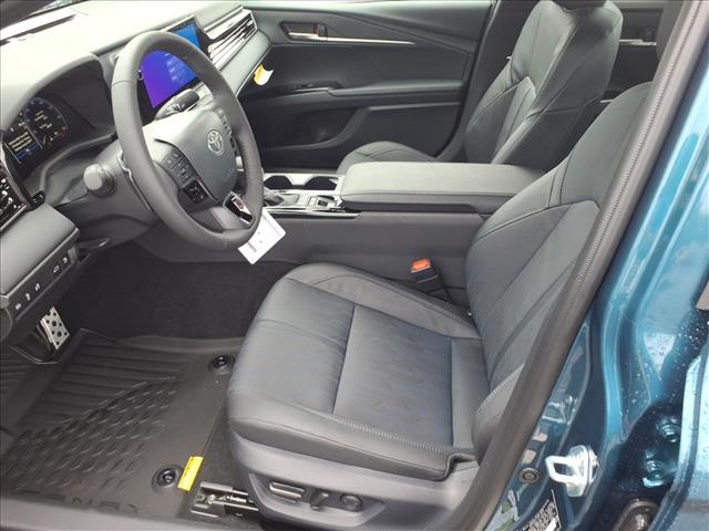 2026 Toyota Camry XSE - Photo 5