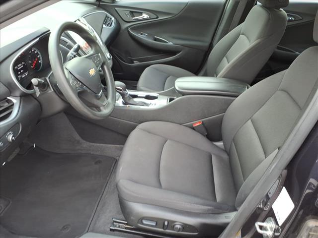 2023 Chevrolet Malibu LT - Photo 6