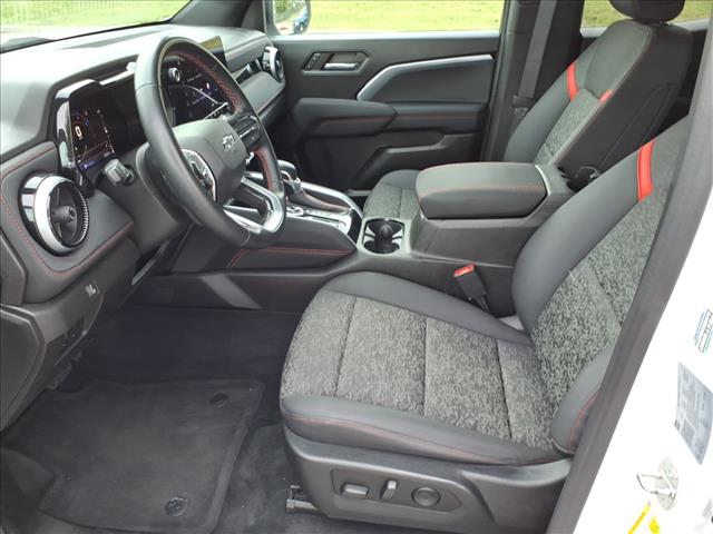 2023 Chevrolet Colorado Z71 - Photo 6