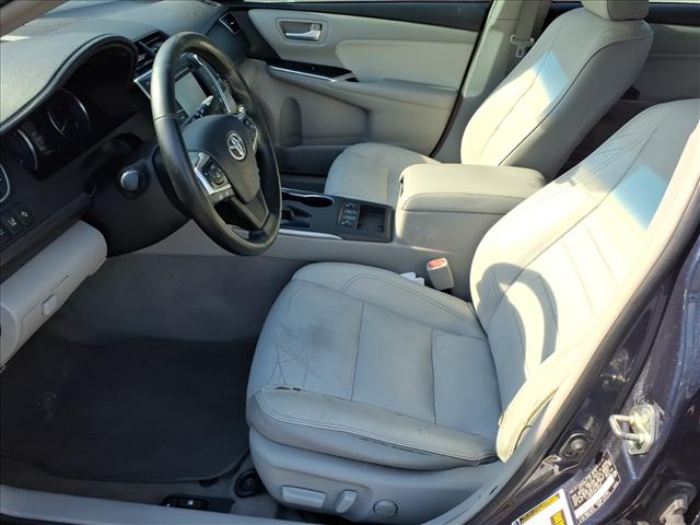 2016 Toyota Camry Hybrid LE - Photo 6