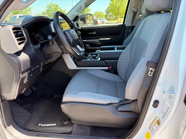 2024 Toyota Tundra SR5 - Photo 6