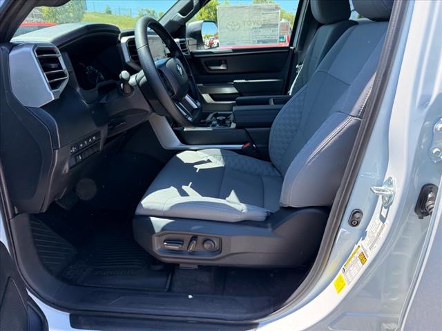 2025 Toyota Tundra SR5 - Photo 6