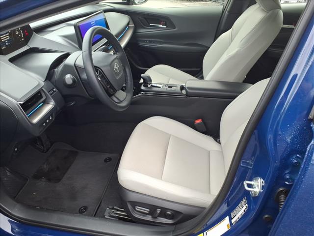 2024 Toyota Prius XLE - Photo 6