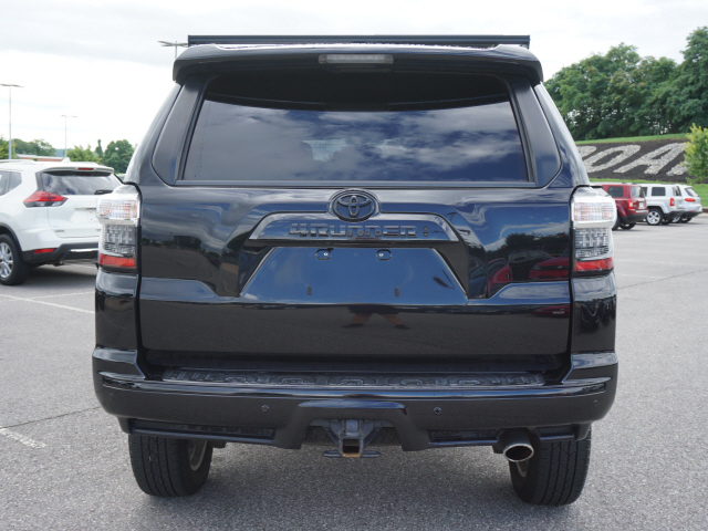 2016 Toyota 4Runner SR5 - Photo 6