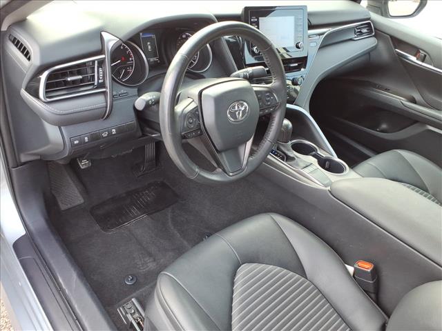 2024 Toyota Camry SE - Photo 7