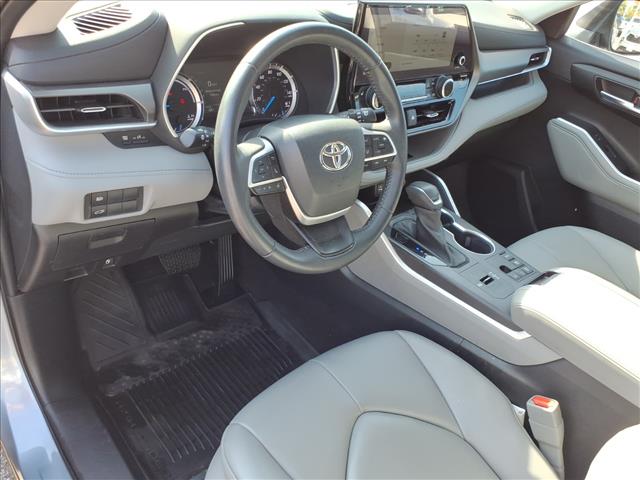 2023 Toyota Highlander Hybrid XLE - Photo 7