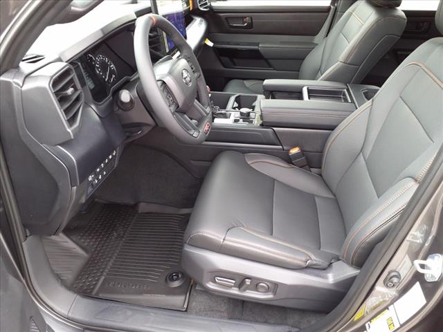 2025 Toyota Tundra SR5 - Photo 7