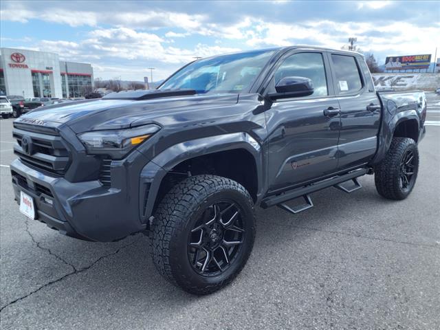 2024 Toyota Tacoma SR5 - Photo 8