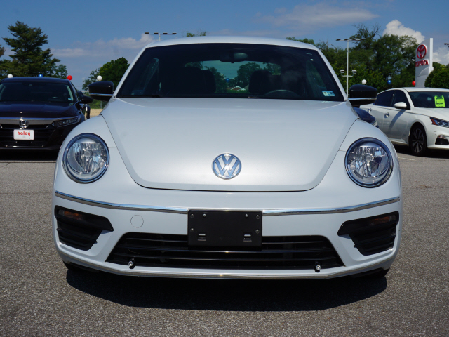 2017 Volkswagen Beetle 1.8T - Photo 8